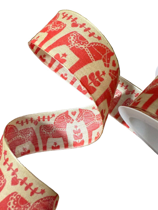 Panglica decorativa maro cu caluti 3.8 cm x 2m