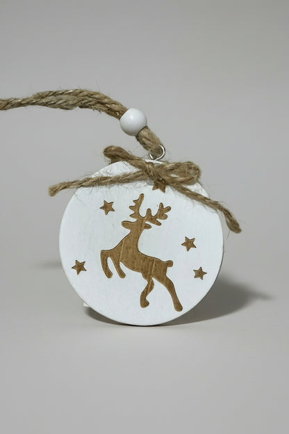 Decoratiune glob lemn cu ren